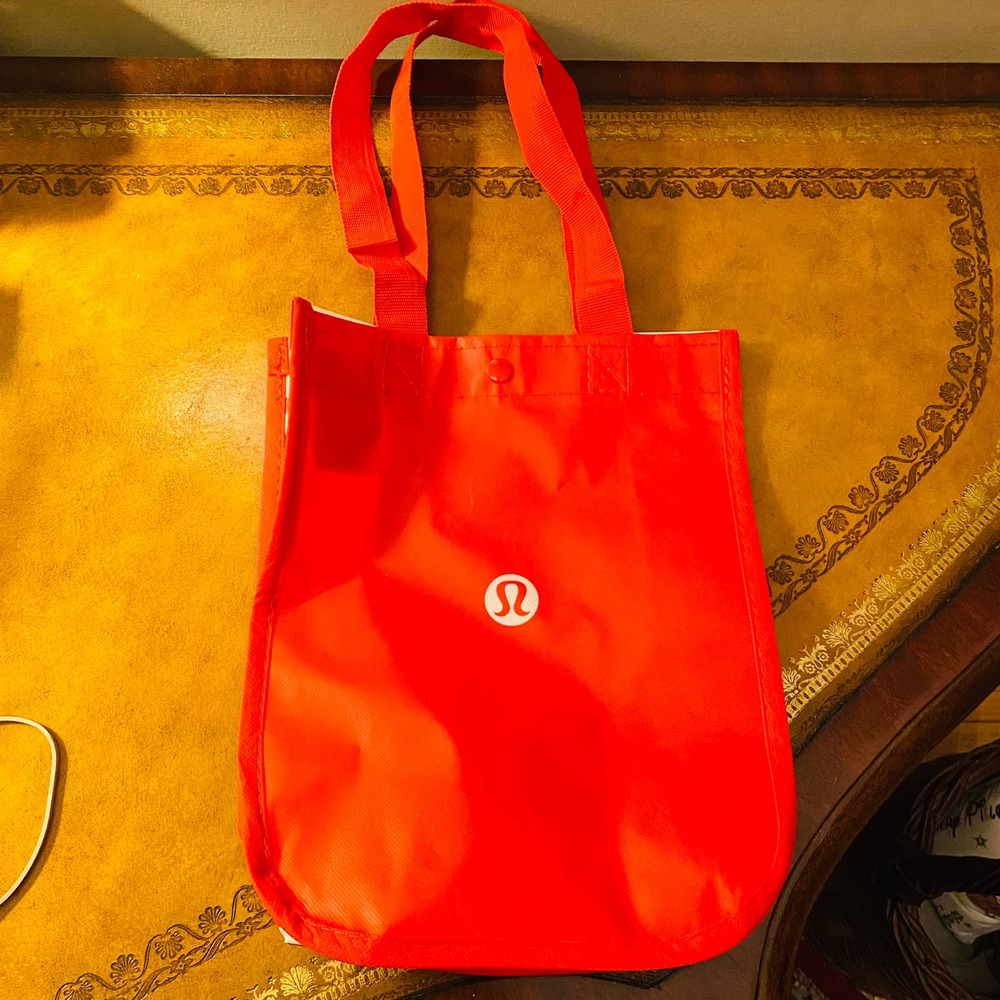 lululemon red reusable tote bag NEW